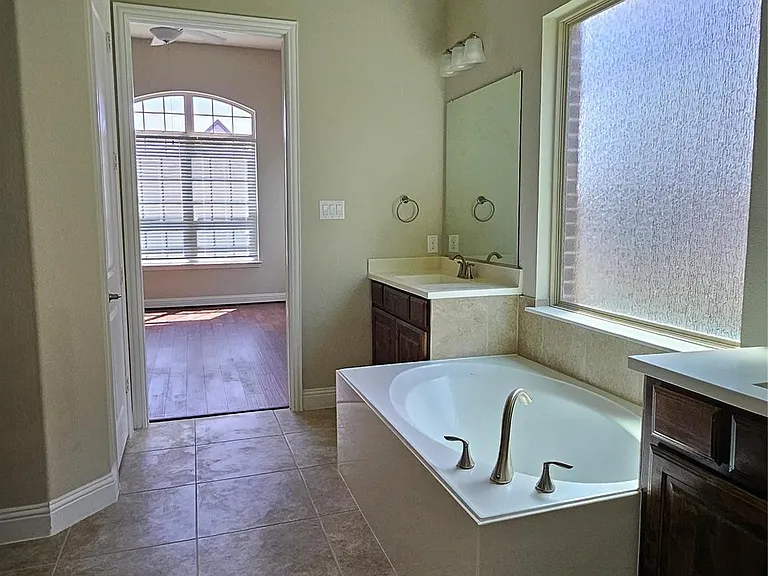 7378 Joshua Rd — Photo 10