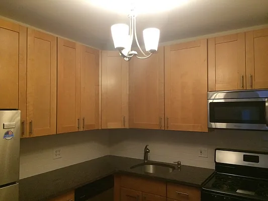 Rented by Urban Realty NYC | media 28