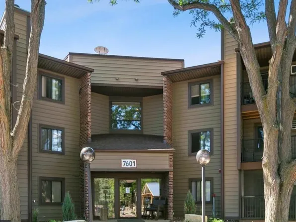 7601 W 101st St APT 321, Minneapolis, MN 55438