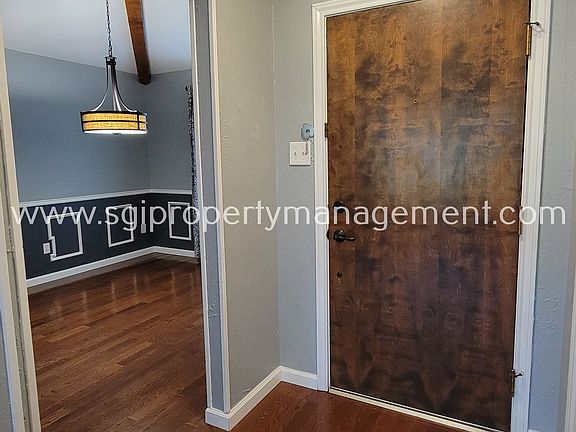 4th image of 10126 Desert Willow Dr