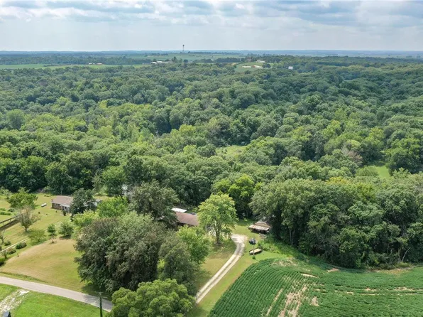 17201 Little Piasa Rd, Dow, IL 62022