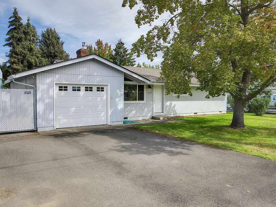 1st image of 2544 Thorn Oak Dr