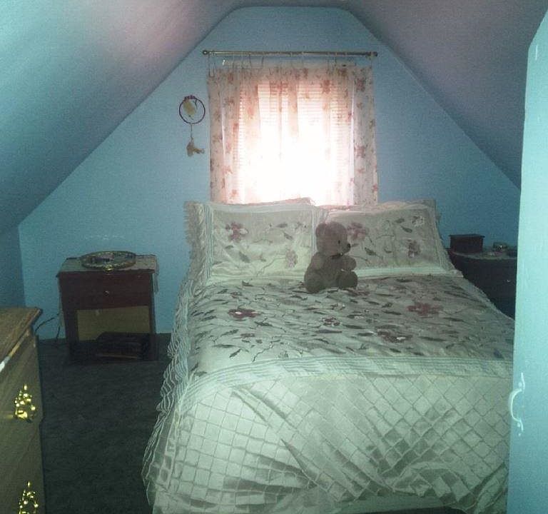 2nd image of 3426 Grand Ave