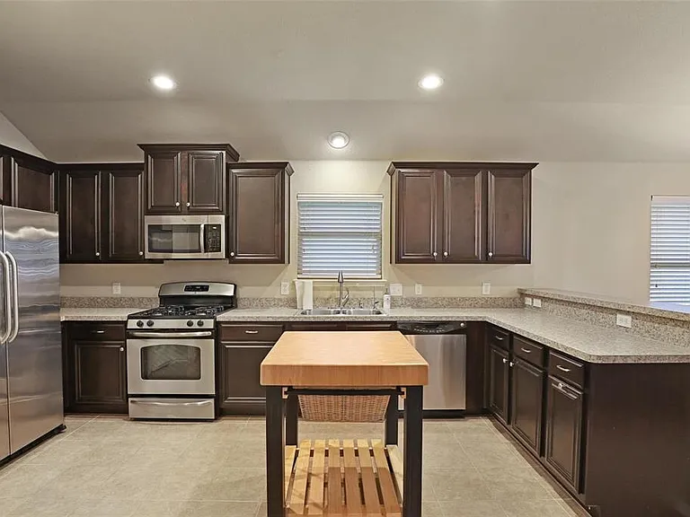 2404 Slalom Dr — Photo 11