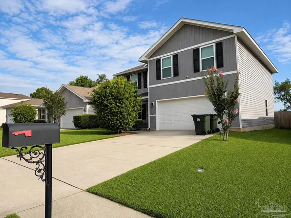 5752 Blackhorse Cir, Pensacola, FL 32526