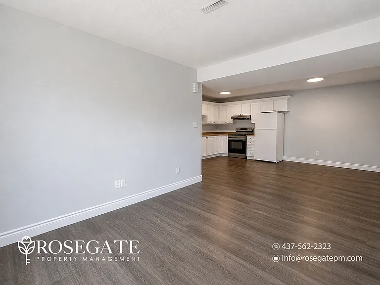 60 Cassandra Dr #2 — Photo 4