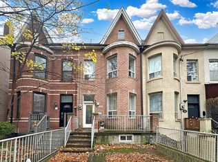 153 Niagara St, Toronto, ON M5V 1C6