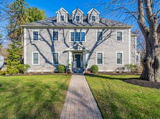 34 Young St, Lexington, MA 02420