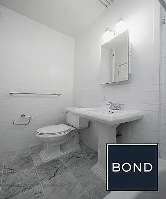 Rented by Bond New York | media 11