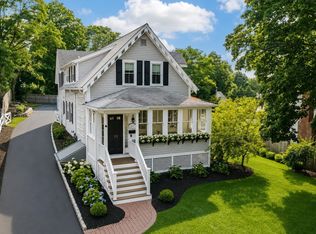 19 Hersey St, Hingham, MA 02043