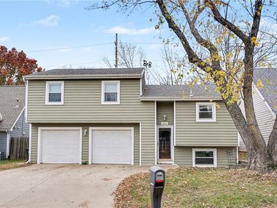 2415 Bryce Ct, Lawrence, KS, 66047
