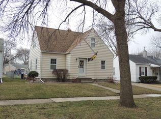 1126 Cornwall Ave, Waterloo, IA 50702