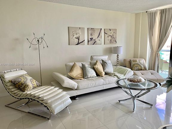 3rd image of 3901 S Ocean Dr APT 10Z