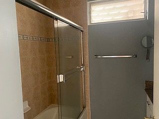 2nd image of 365 Cliff Dr APT 1
