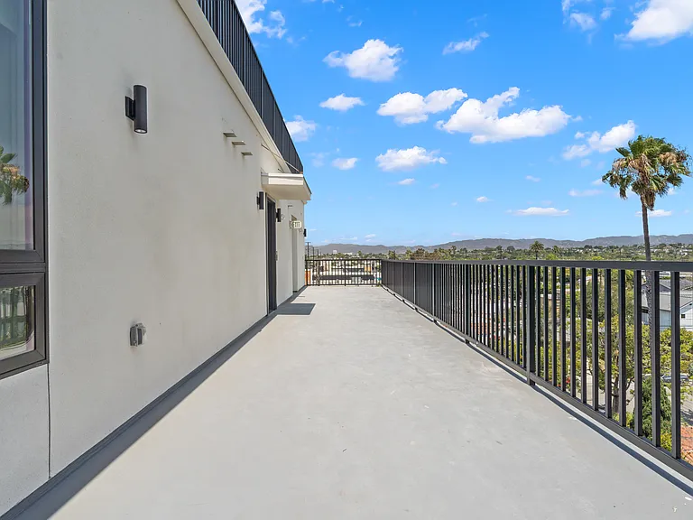 1808 Lincoln Blvd — Photo 104