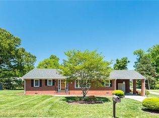 3900 Bellbrook Dr, North Chesterfield, VA 23237