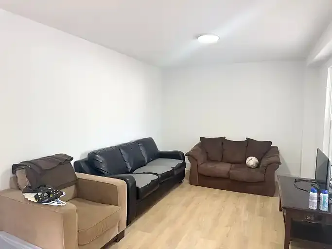 15 Foster St #1A — Photo 6