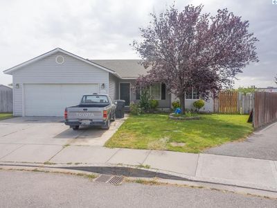 8716 Kingsbury Dr, Pasco, WA, 99301