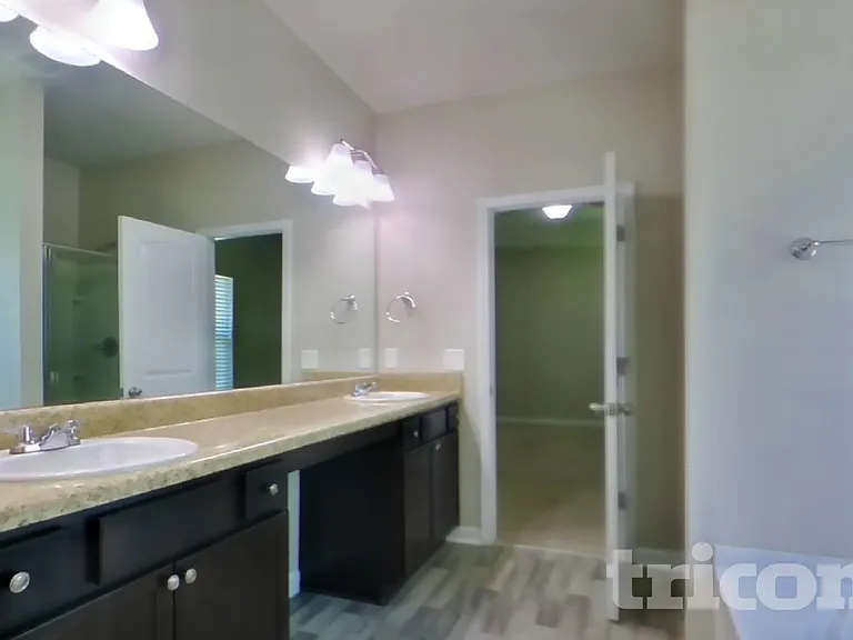 228 Arbor Dr — Photo 9