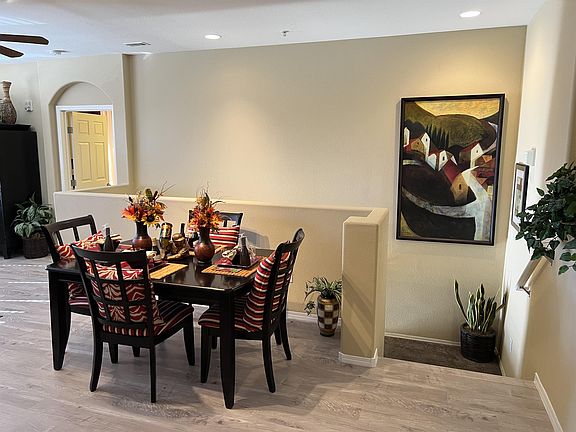 5th image of 3975 N Hualapai Way #1-284-1