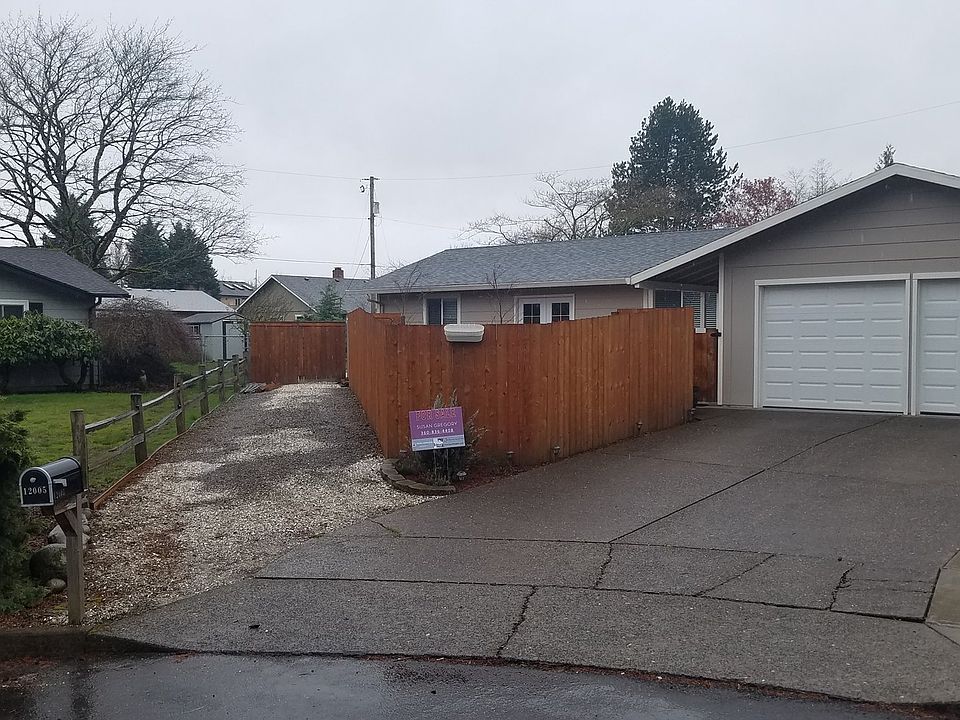 1st image of 12005 NE Suncrest Ct