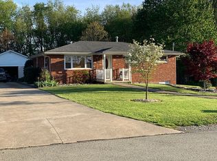 113 Heather Dr, Derry, PA 15627