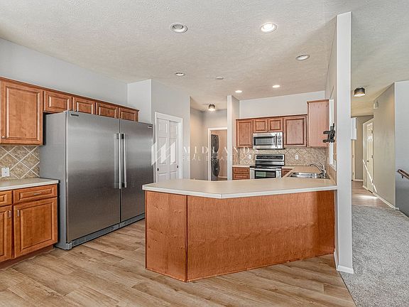 4th image of 4851 S 187th Ave