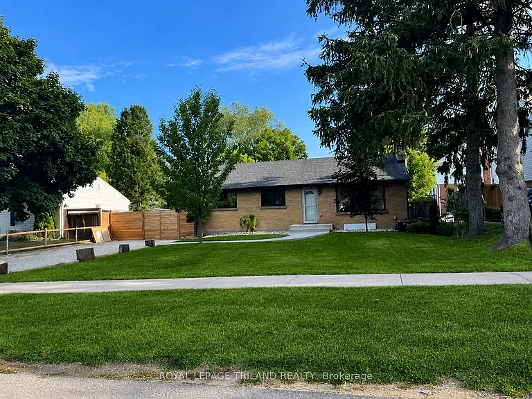 1313 Springbank Ave — Photo 1