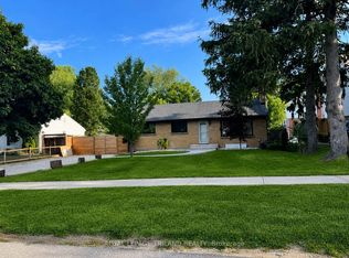 1313 Springbank Ave, London, ON N6K1Z9