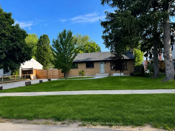 1313 Springbank Ave, London, ON N6K 1Z9