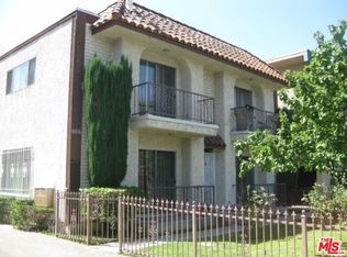 10836 Camarillo St APT 3, North Hollywood, CA 91602