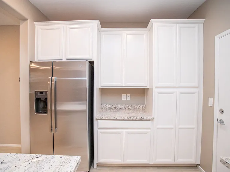 9 Alamere Falls Dr — Photo 2