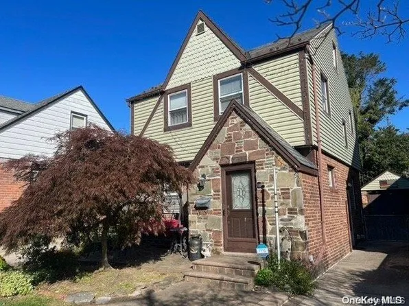 86-11 249th Street, Bellerose, NY 11426