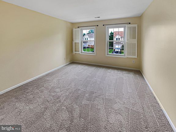 5th image of 12269 Exbury St
