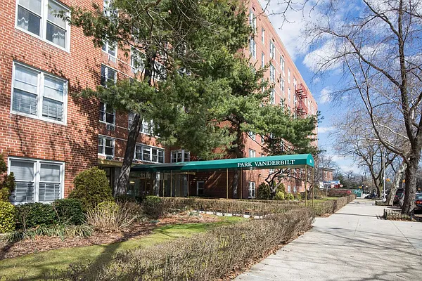 Sold by Compass | media 10