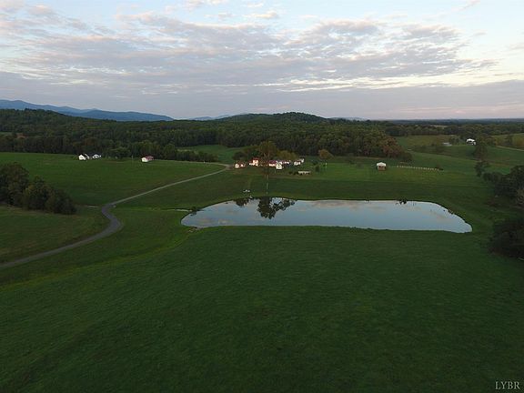 2nd image of 1287 Pedestal Ln