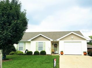 2407 Bear Bluff Dr, Columbia, MO 65202