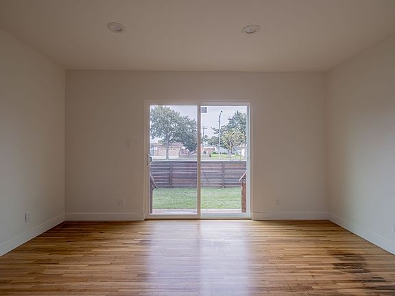 3rd image of 17901 Crenshaw Blvd APT 5