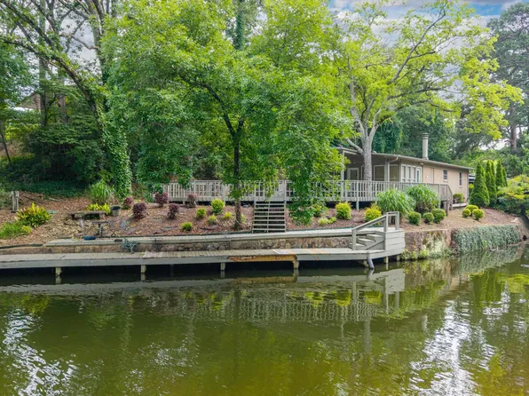 1925 Lakeshore Dr, Hot Springs, AR 71913