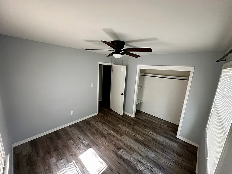 7809 Almark St — Photo 5