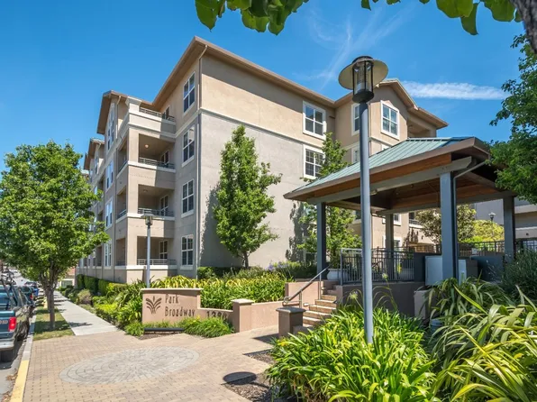 1388 Broadway #302, Millbrae, CA 94030