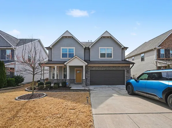 7407 Birchshire Dr, Raleigh, NC 27616