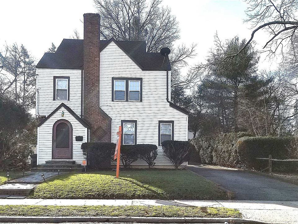 1st image of 440 Cross St