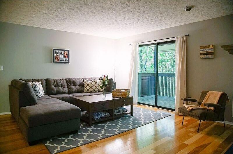 1st image of 1309 Cumberland Ct SE