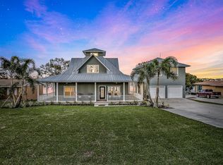 5671 Old Berkley Rd, Auburndale, FL 33823