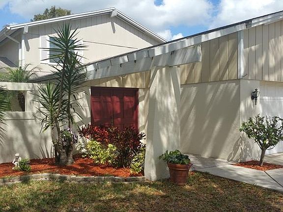 2nd image of 4417 Larkfield Ln