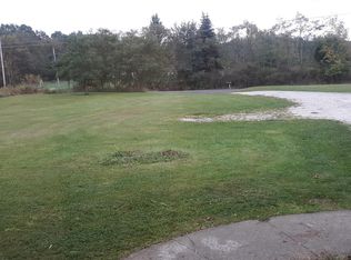 9133 Cable Line Rd, Diamond, OH 44412