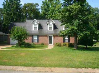 130 Sunrise Rd, Spartanburg, SC 29302