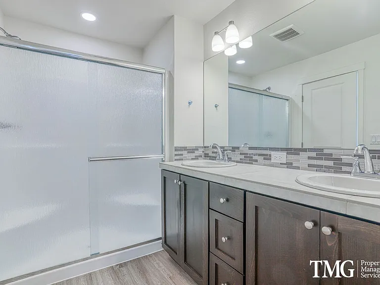 6853 N Montgomery Cir — Photo 22