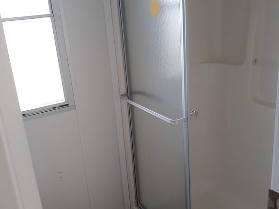3rd image of 4500 Rainbow Ln